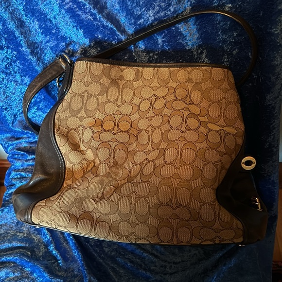 Coach Edie Signature Canvas Hobo Shoulder Bag - Picture 6 of 15